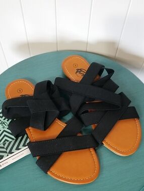 Trary Ankle Strap Elastic Black Sandals Size 8 NIP